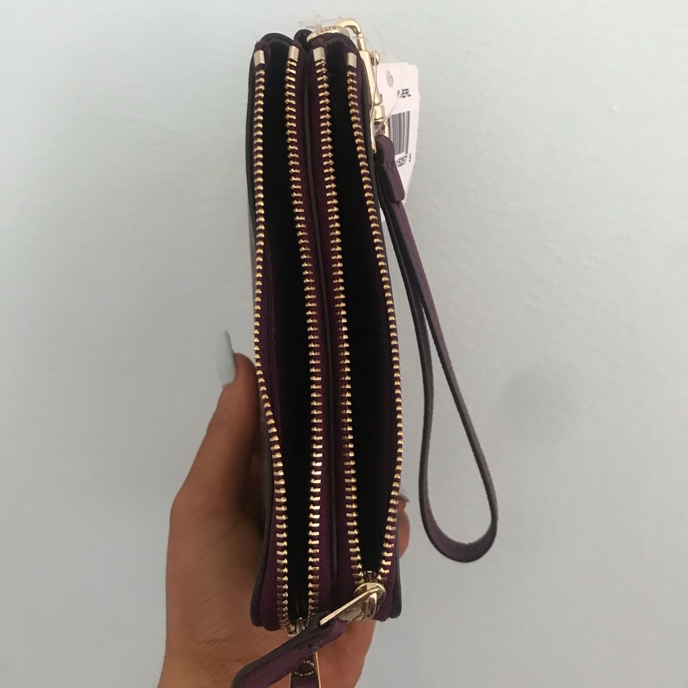 Coach Wallet - Picture 3 of 3